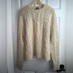 Abercrombie & Fitch sweater
